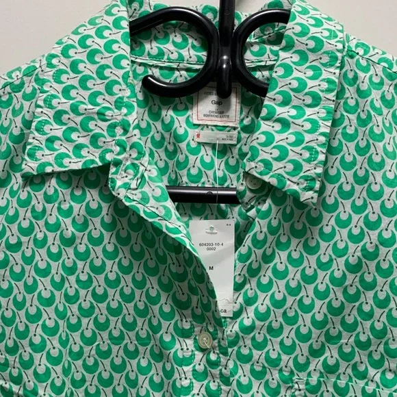 GAP Green Cherry Print Shirt Sz M - Picture 2 of 7